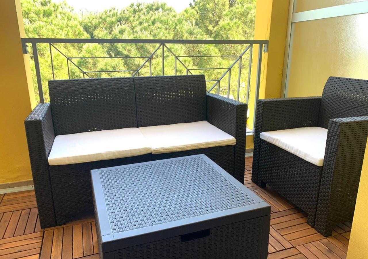 Gardalakeapartment A Sirmione Eksteriør bilde