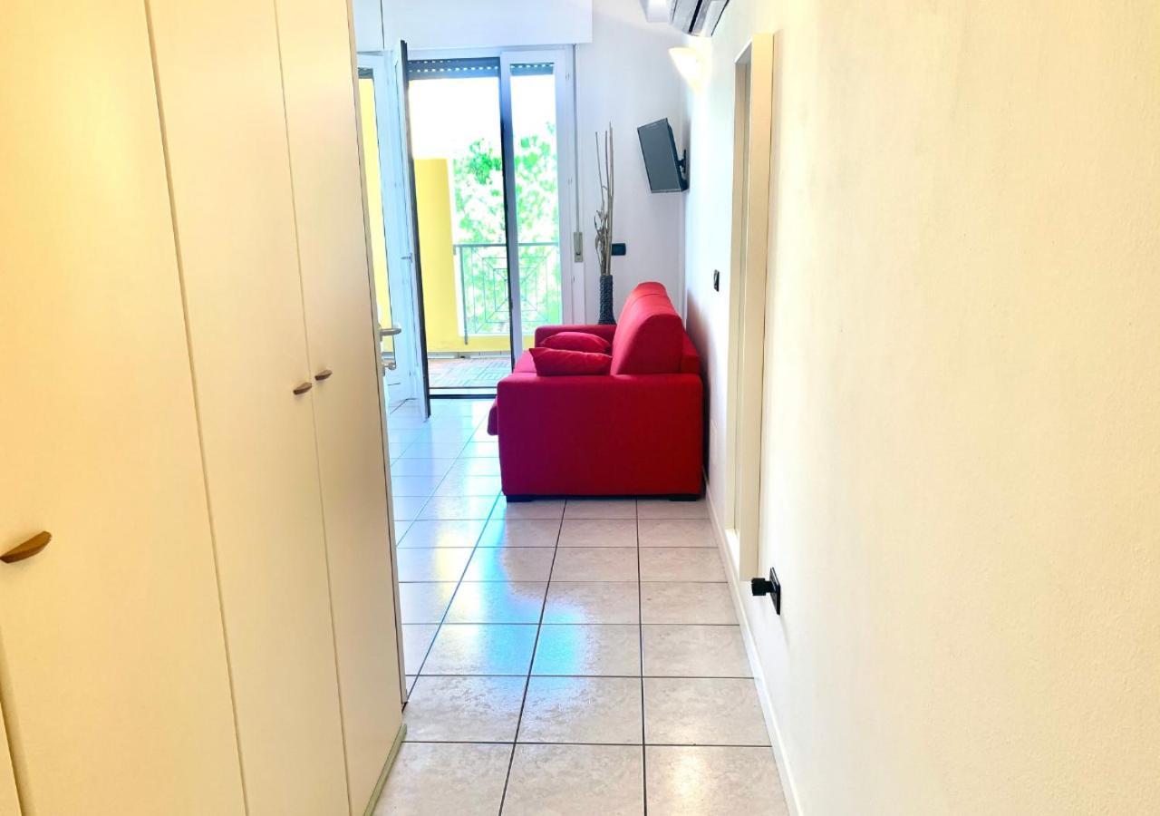 Gardalakeapartment A Sirmione Eksteriør bilde