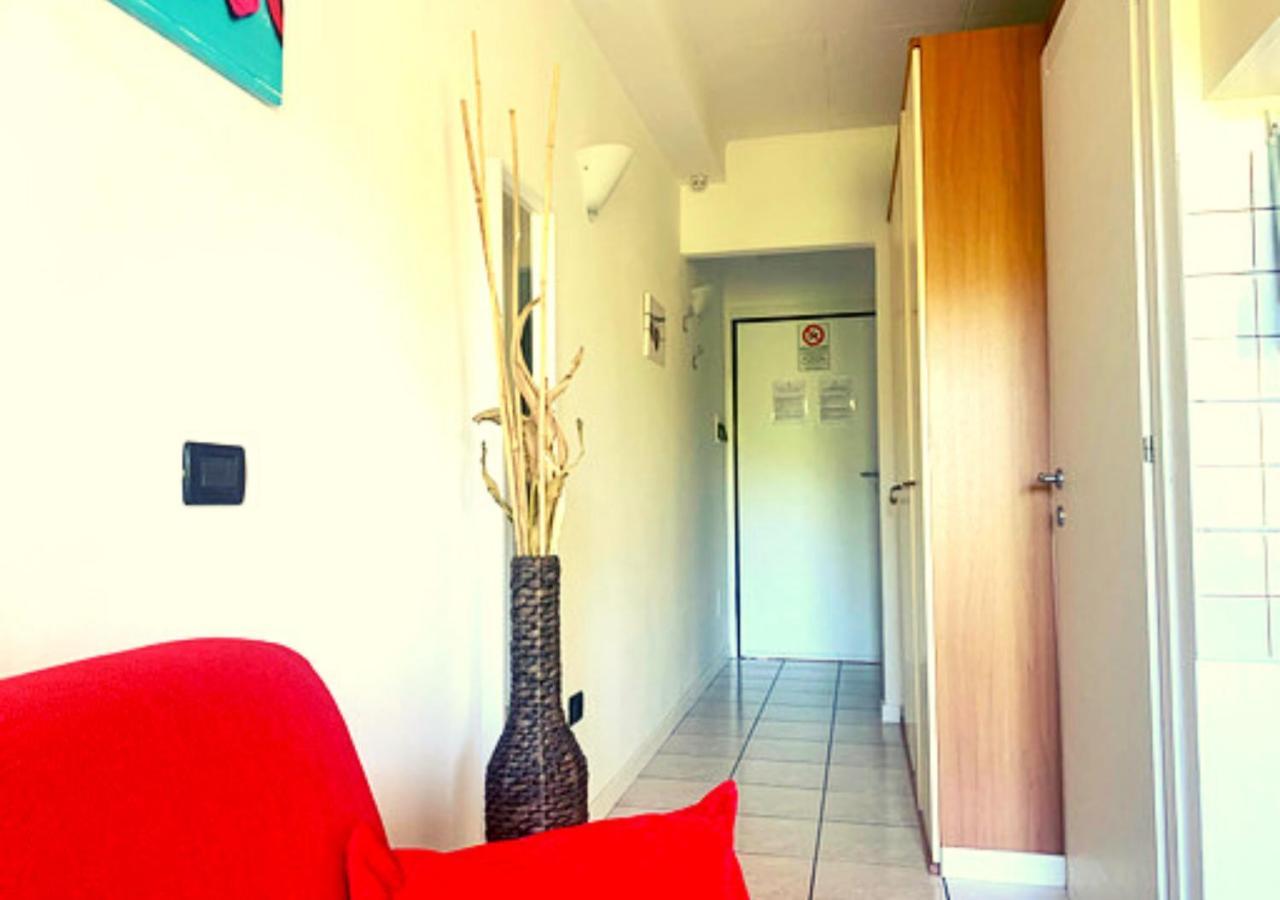 Gardalakeapartment A Sirmione Eksteriør bilde