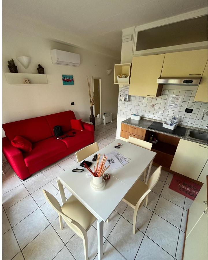Gardalakeapartment A Sirmione Eksteriør bilde